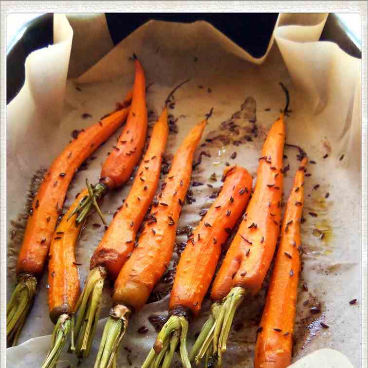 Oven Roasted Carrots with Cumin and Orange