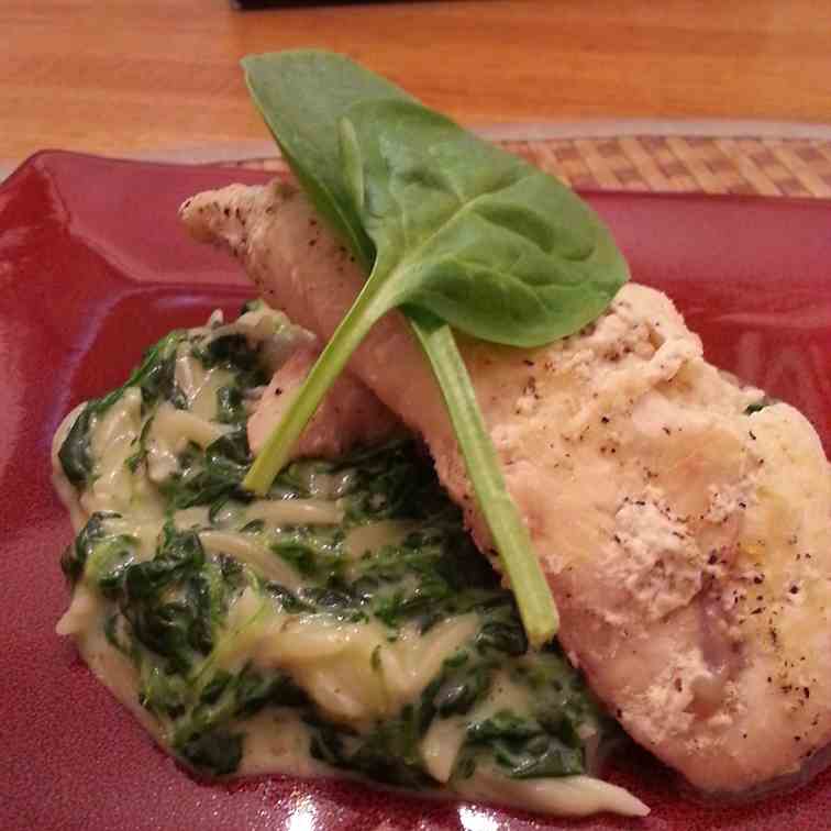 Spinach Orzo with Chicken
