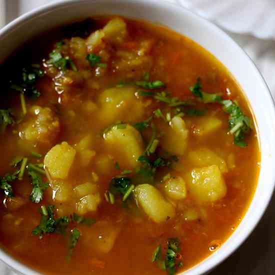 Vegan Indian potato curry