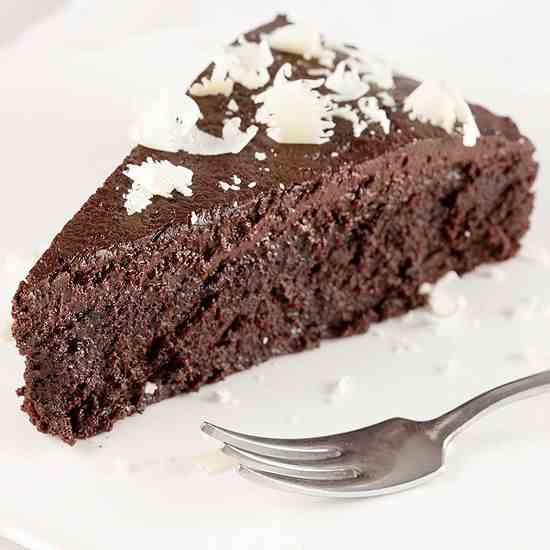 Gluten-free dark chocolate cake