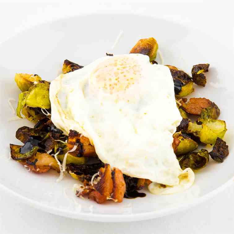 Brussels sprouts - bacon - egg-