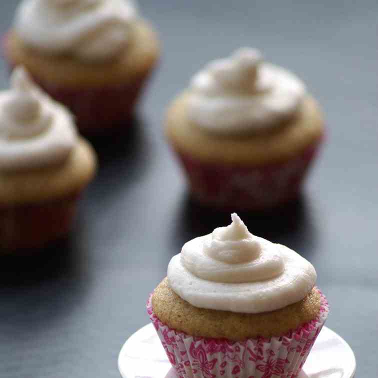 Eggless Cardamom Cupcake Recipe