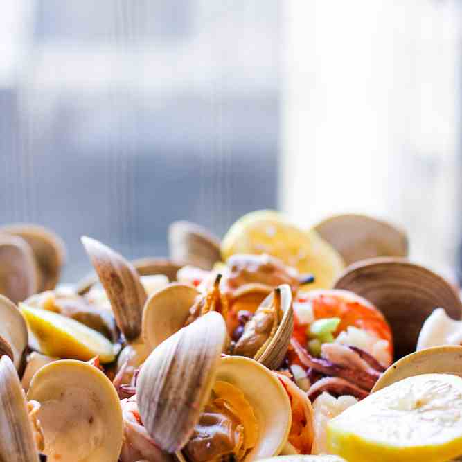 Seafood Salad With Garlic And Oil