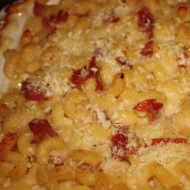 Macaroni and Cheese with Prosciutto Casser