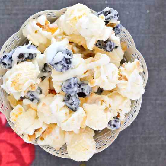 Blueberries and Cream Popcorn