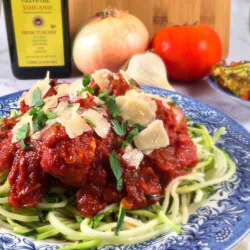 Turkey Meatballs with Zoodles and Sauce