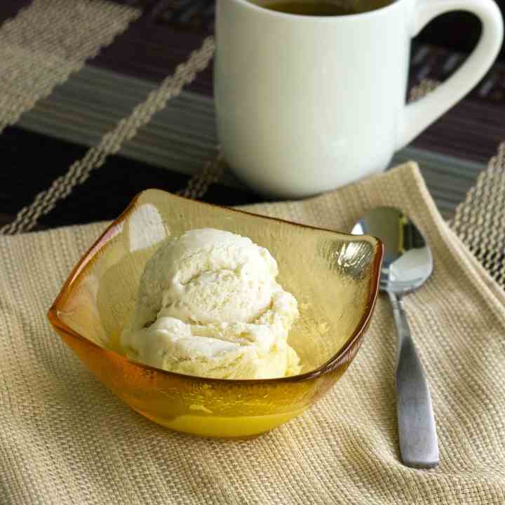 Easy Green Tea Ice Cream