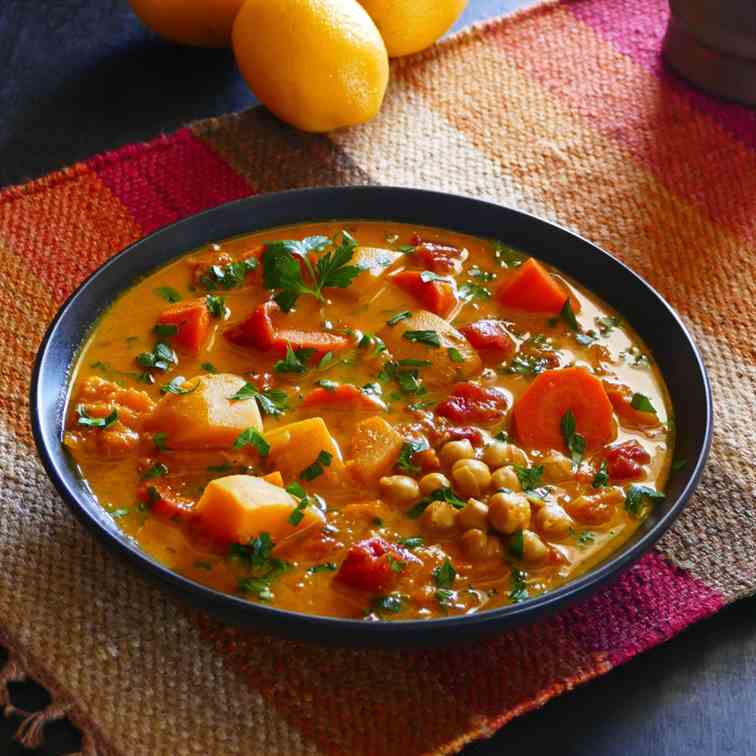 Vegetarian Instant Pot Moroccan Stew