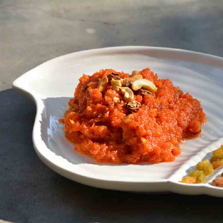 Carrot Pudding or Gajar Halwa