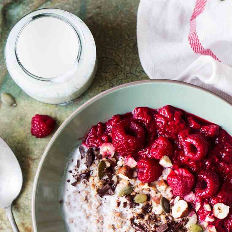 Gluten-free porridge with raspberries