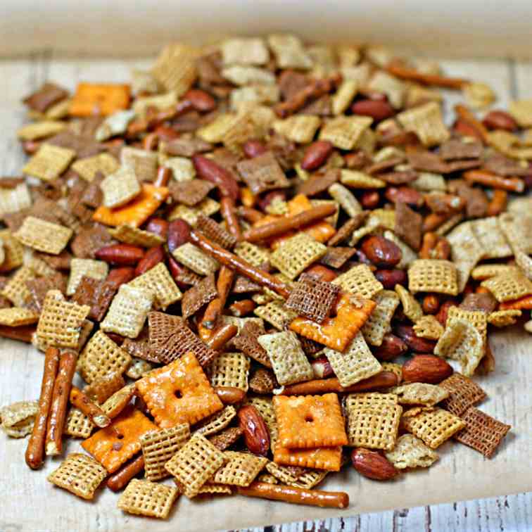 Sweet and Savory Party Mix