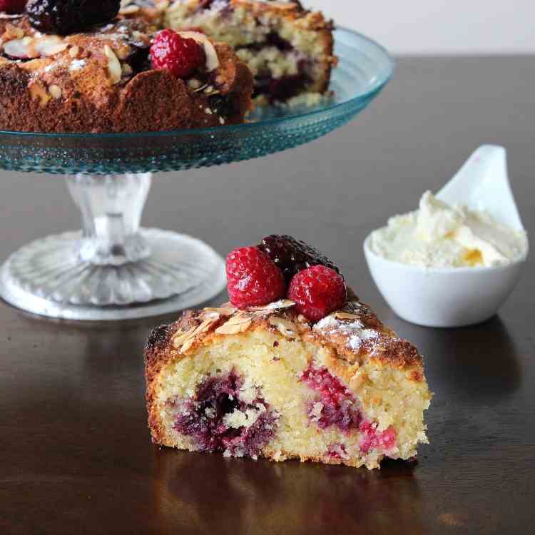 Berry and Almond Cake
