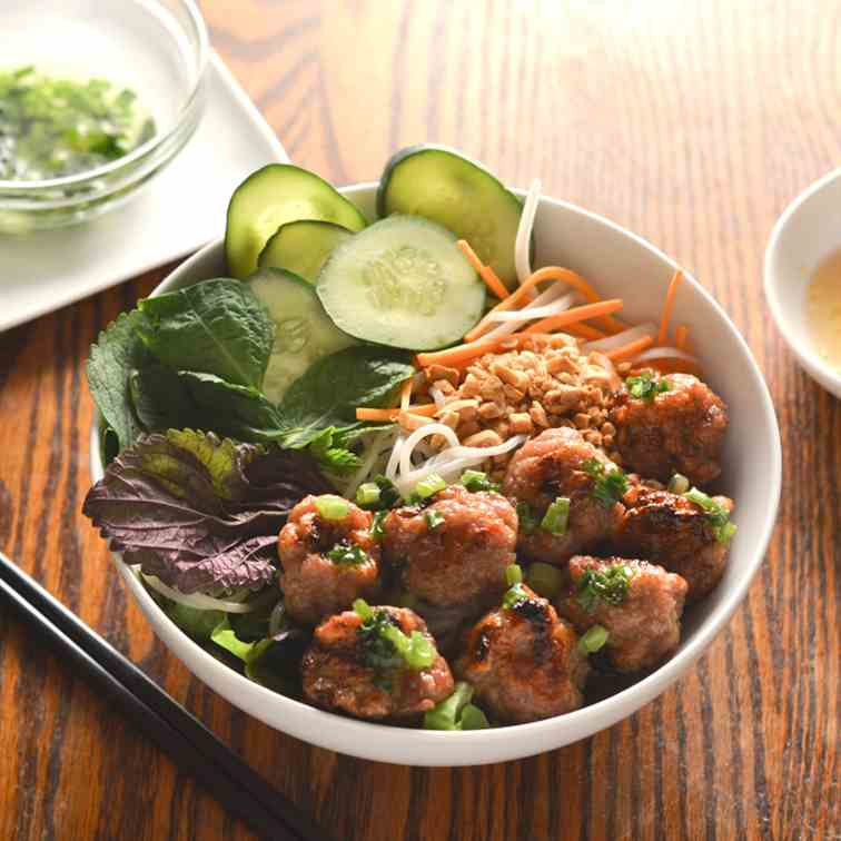 Vietnamese Grilled Pork Meatballs