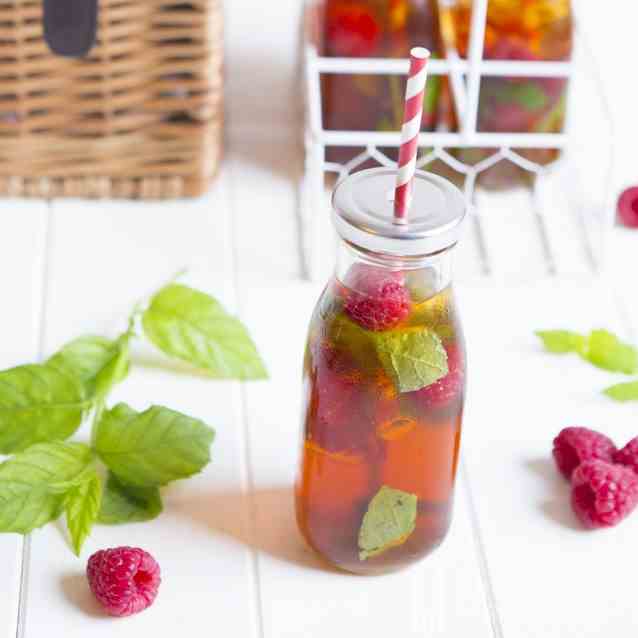 Iced Rooibos Tea with Raspberries and Mint
