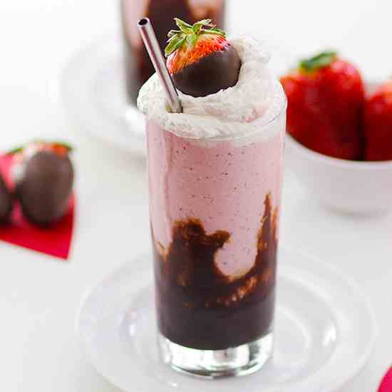 Chocolate Strawberry Milkshakes