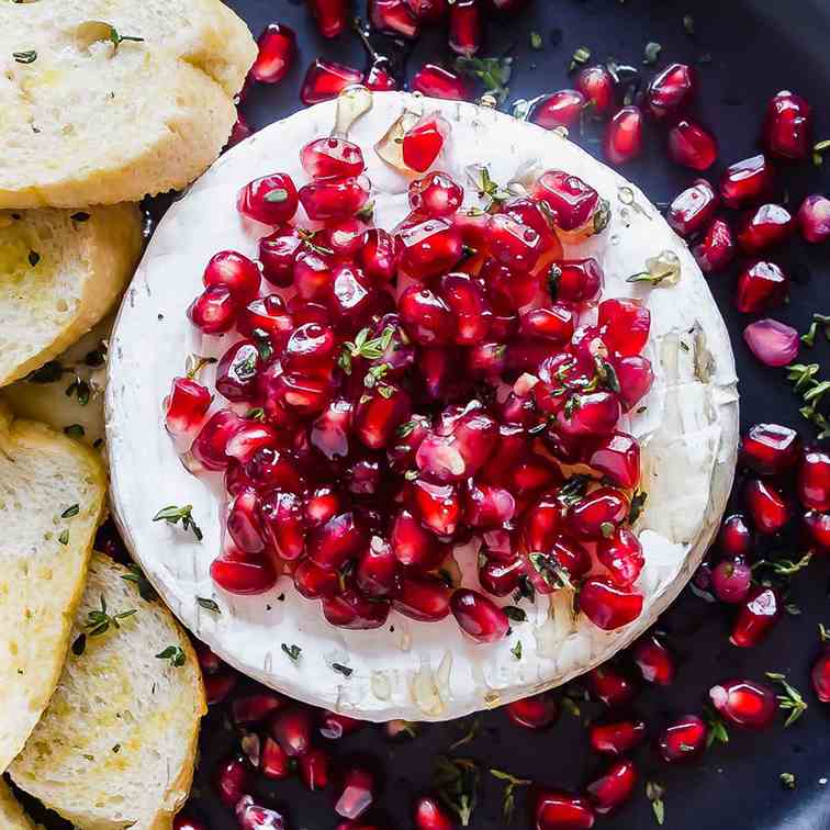 Pomegranate and Thyme Baked Brie Appetizer