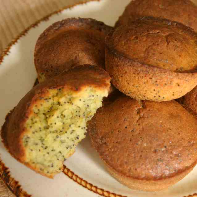 Gluten-Free Lemon Poppyseed Muffins
