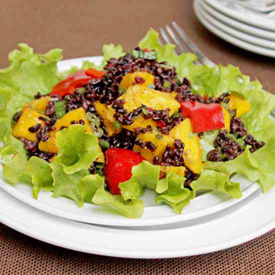 Black rice mango salad