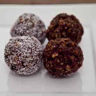 Chocolate Protein Balls