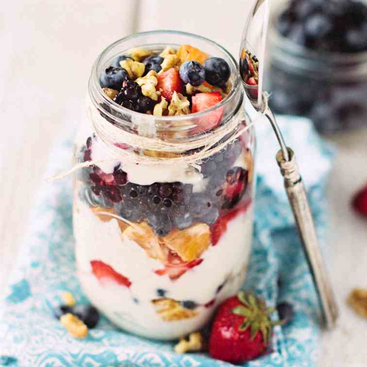 Morning Protein Berry Parfaits
