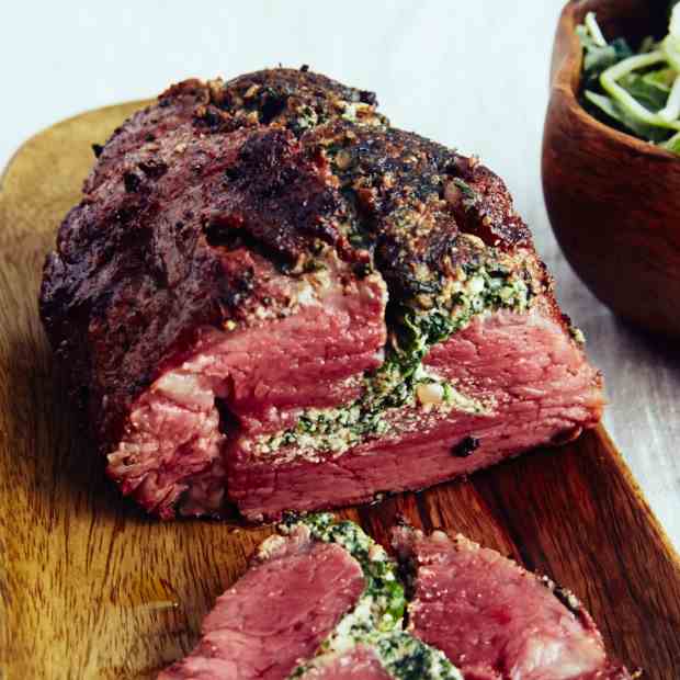 Beef Tenderloin with Spinach and Walnuts