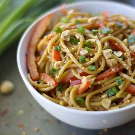 SPICY ASIAN NOODLES WITH PEANUT SAUCE