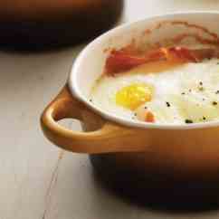 Baked Eggs with Prosciutto