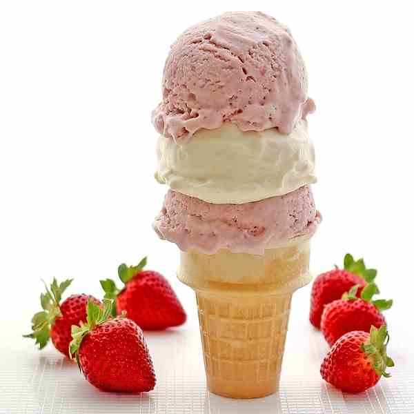Strawberry Vanilla Ice Cream Recipe