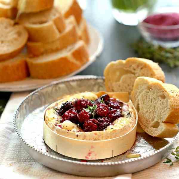 Blackberry Thyme Baked Cheese