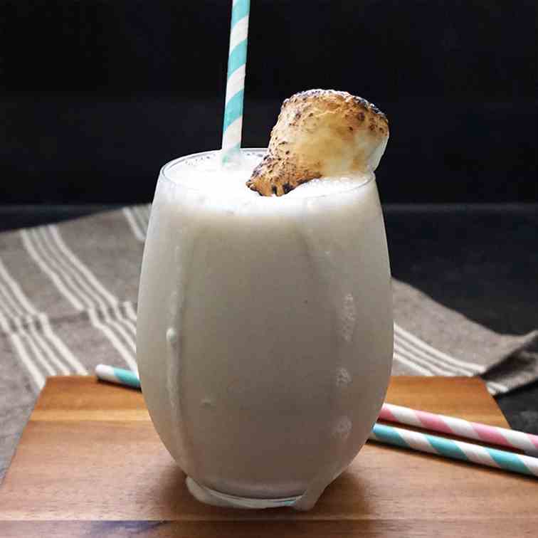 Healthier toasted marshmallow shake