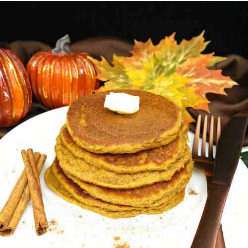 The Best Paleo Pumpkin Pancakes