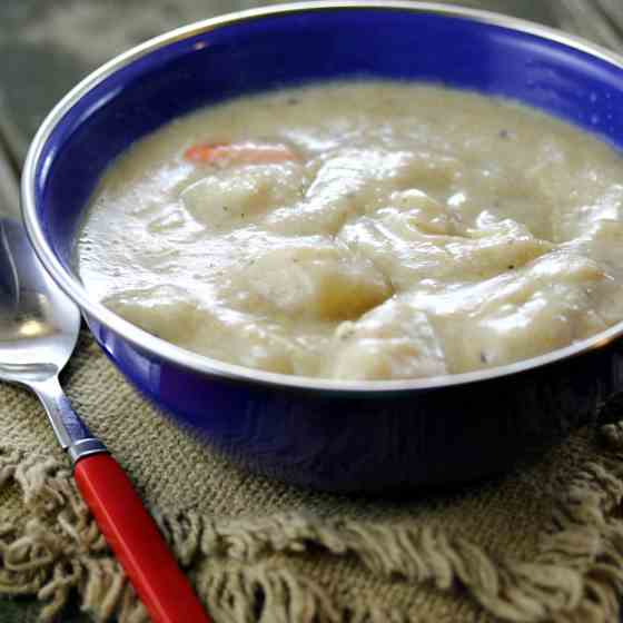 Mom’s Favorite Creamy Potato Soup