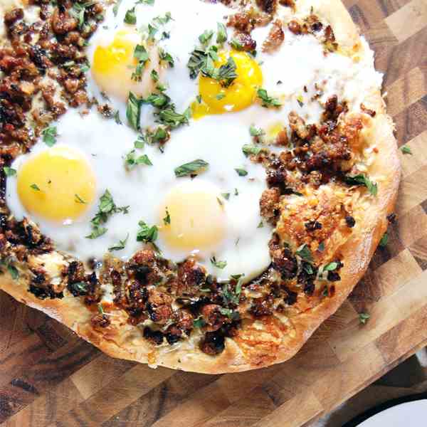 Three Cheese Pizza with Pork and Egg