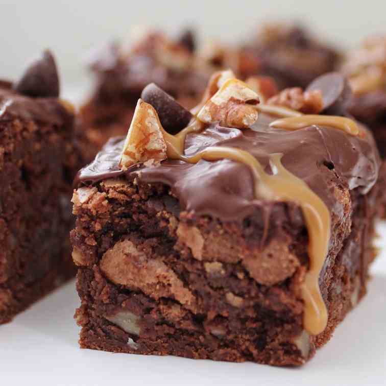 Turtle Brownies with Chai Spice Caramel