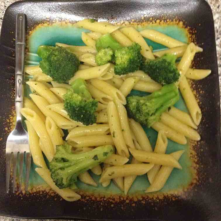 Pasta With Broccoli In Butter Sauce