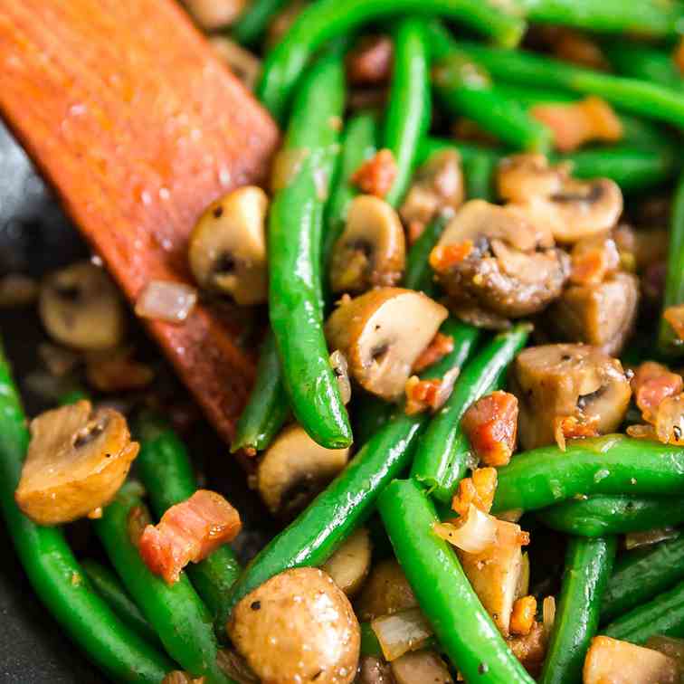 Savory Sauteed Green Beans with Mushrooms