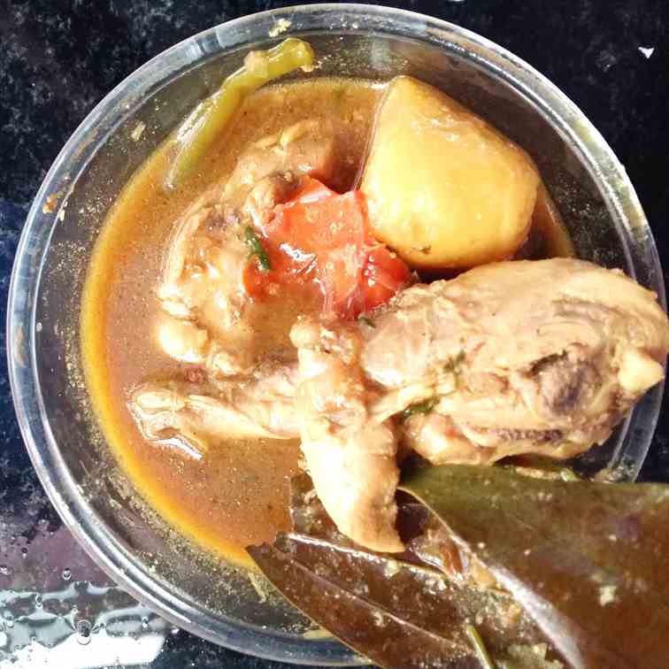 Chicken Curry - Bengali Murgir Jhol