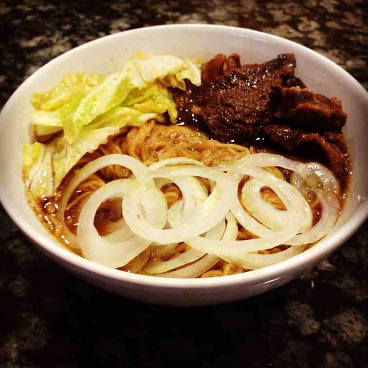 Beef Noodle Soup or Beef Mami