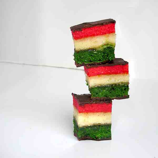 italian rainbow cookies