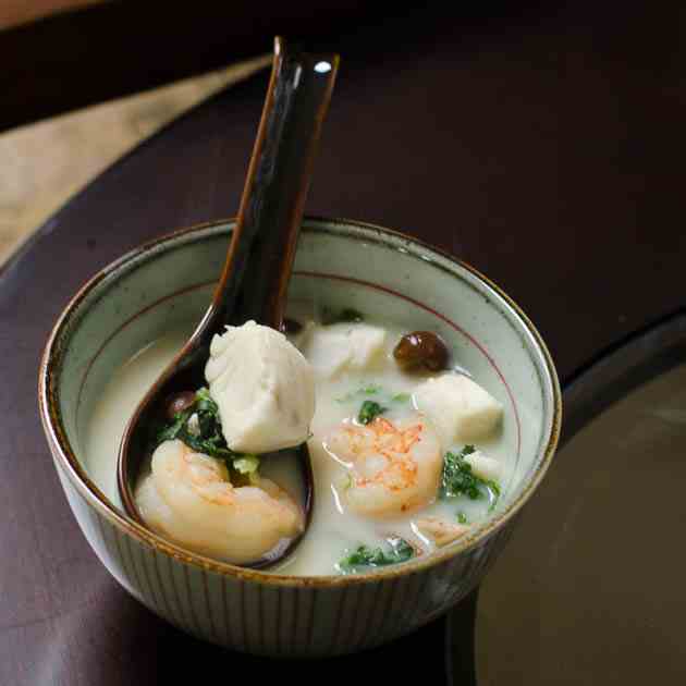 Simple Coconut Seafood Soup