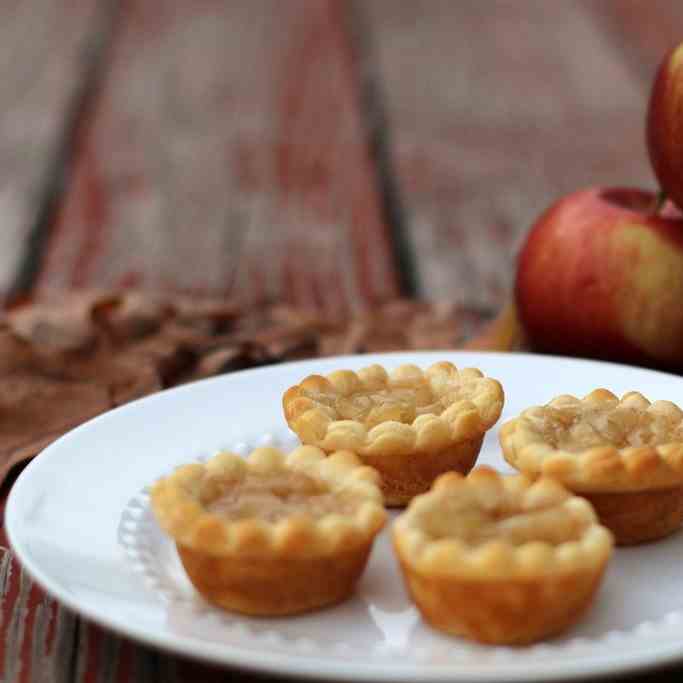 Tiny Apple Pies