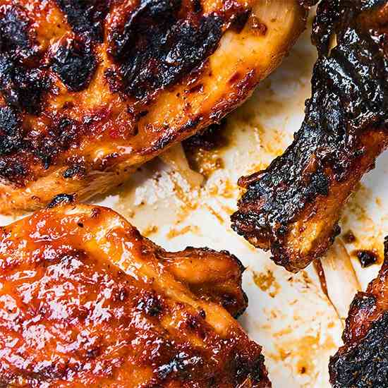 Grilled Chicken with Spicy Peach Barbecue 