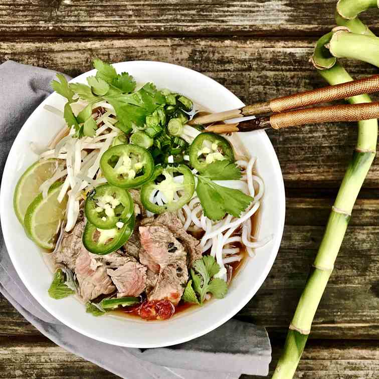 Quick Flavorful Beef Pho 