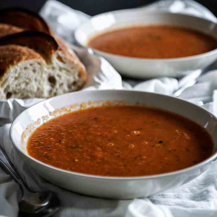 Roasted Tomato Leek Soup