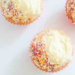 Yellow Cupcakes with White Chocolate Frost