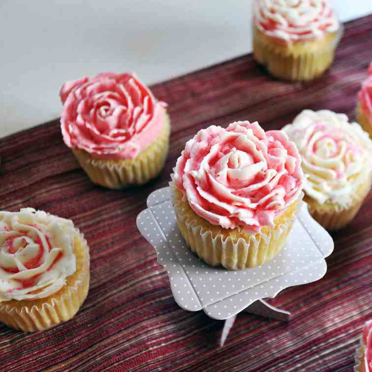 Vanilla Rose Cupcakes