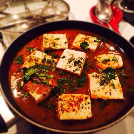 Tofu Curry – Steamed Tofu in ginger curry 