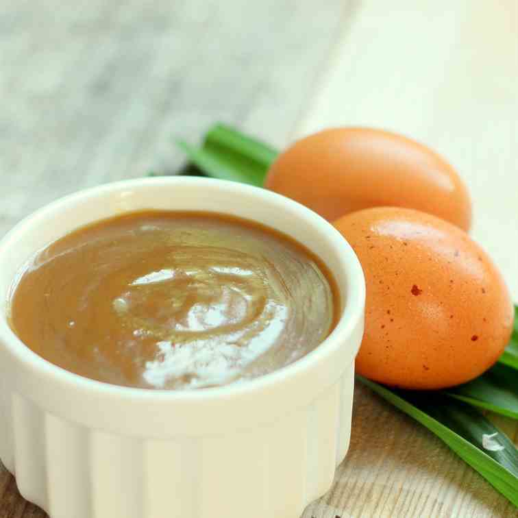 Caramel coconut jam (Hainanese Kaya)