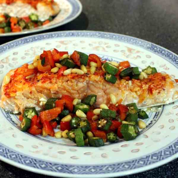 Salmon with crispy Vegetables