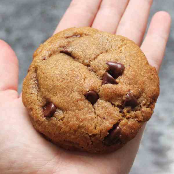 Giant Browned Butter Choc Chip Cookies